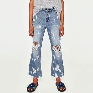 ZARA distressed jeans/relaxed fit
